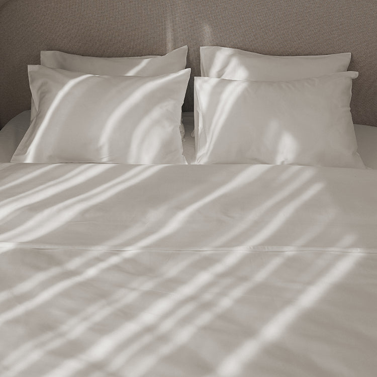 Milky Premium Sateen Bedding Set