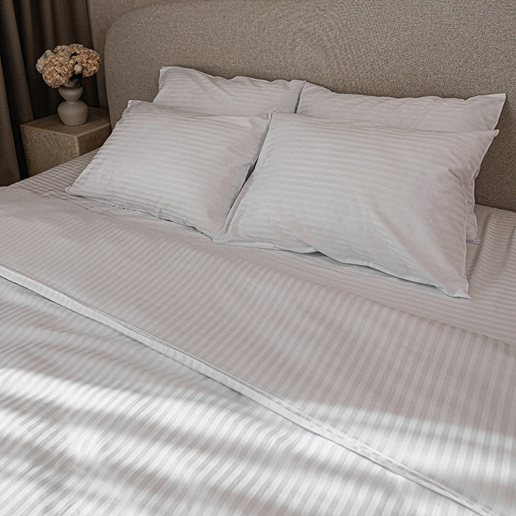 White Premium Stripe Sateen Duvet Set