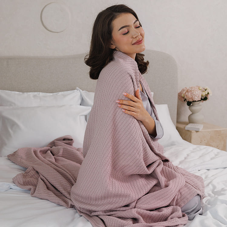 Light Pink Knit Throw Bed Blanket