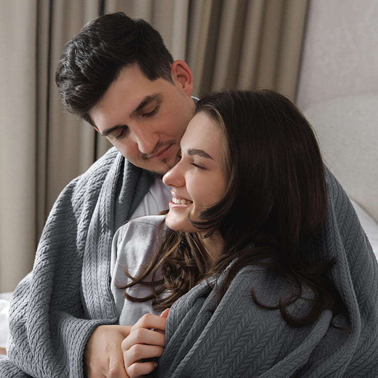 Gray Knit Throw Bed Blanket