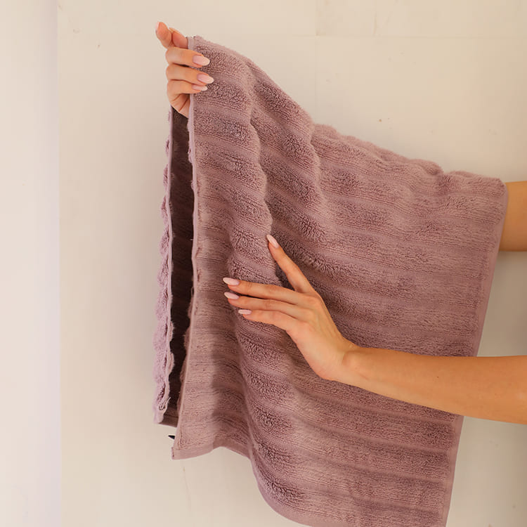 Super-Plush Turkish Micro Cotton Hand & Face Towels in Lilac Shades