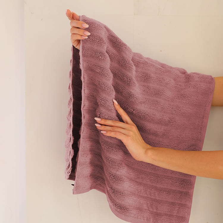 Super-Plush Turkish Micro Cotton Hand & Face Towels in Pink Shades