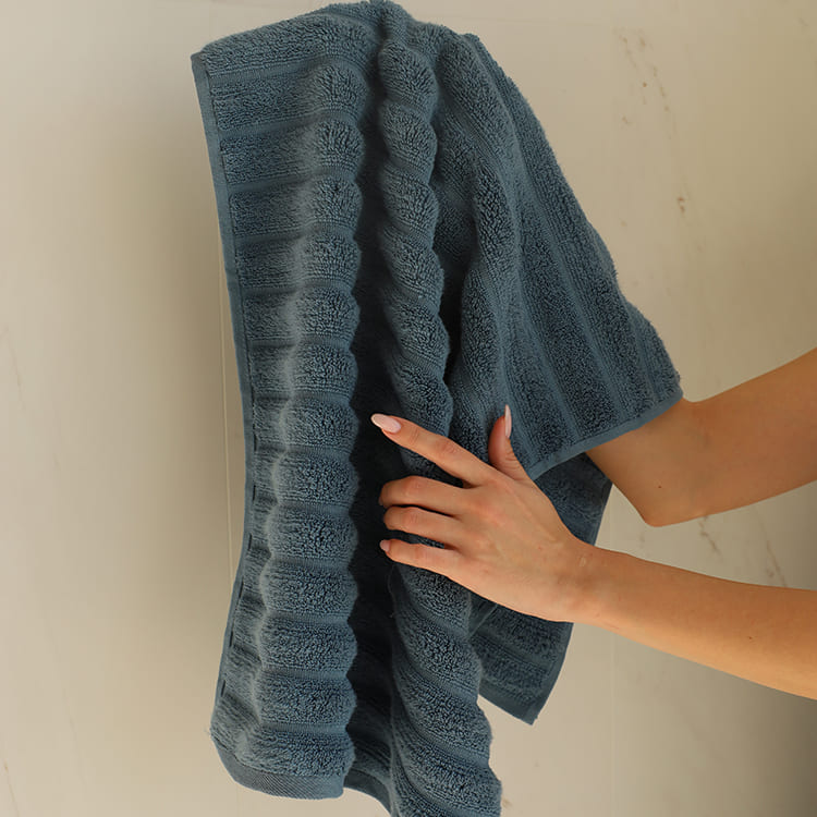 Super-Plush Turkish Micro Cotton Bath Bundle in Blue Shades